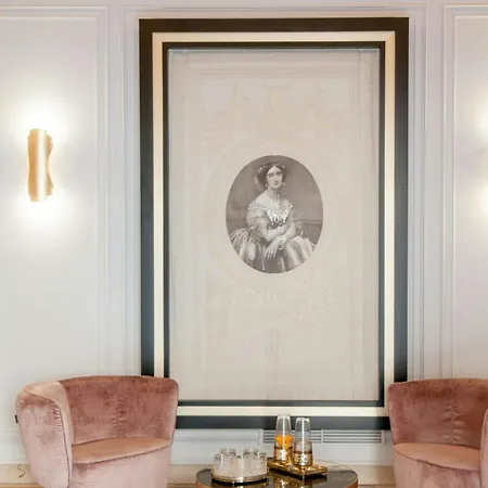 Eugenia De Montijo, Autograph Collection Tolède