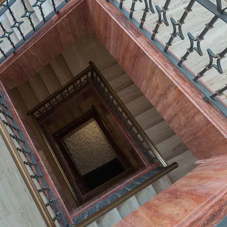 Eugenia De Montijo, Autograph Collection Hotel