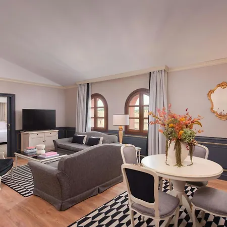 Eugenia De Montijo, Autograph Collection 5*