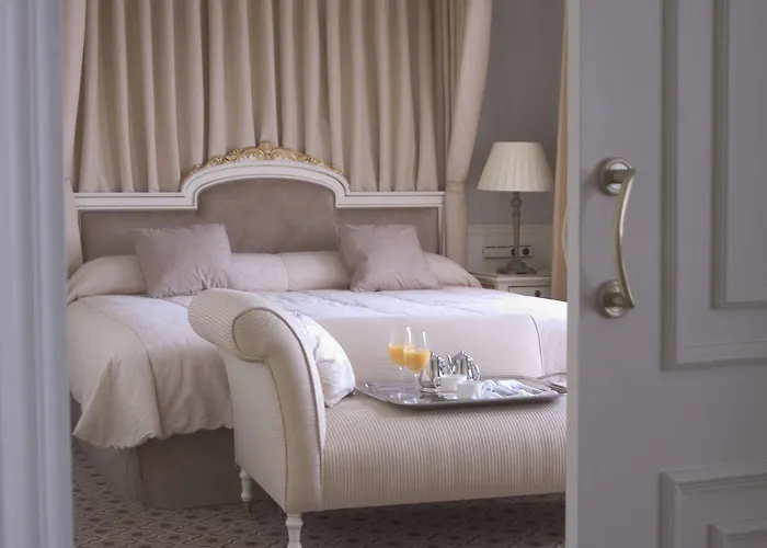 Eugenia De Montijo, Autograph Collection Hotel