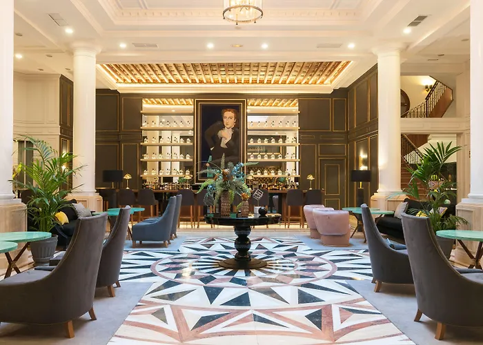 Eugenia De Montijo, Autograph Collection 5* Toledo