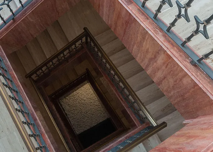 Eugenia De Montijo, Autograph Collection Hotel