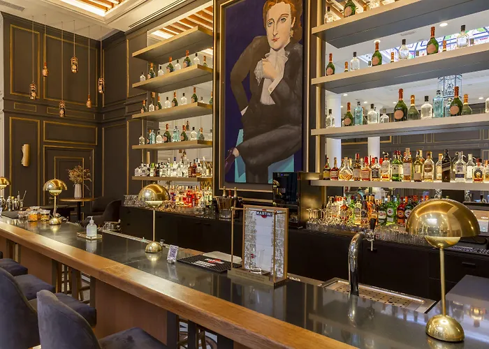 Eugenia De Montijo, Autograph Collection Hotel