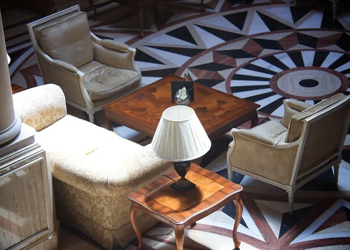 Hotel Eugenia De Montijo, Autograph Collection