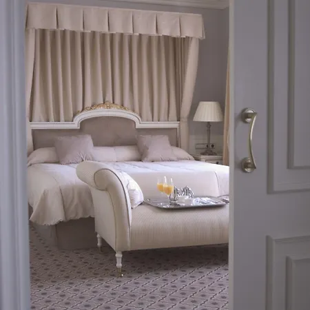 Eugenia De Montijo, Autograph Collection Hotel