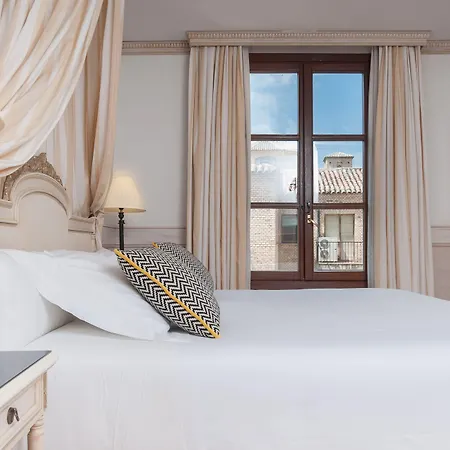 Eugenia De Montijo, Autograph Collection Hotel 5*