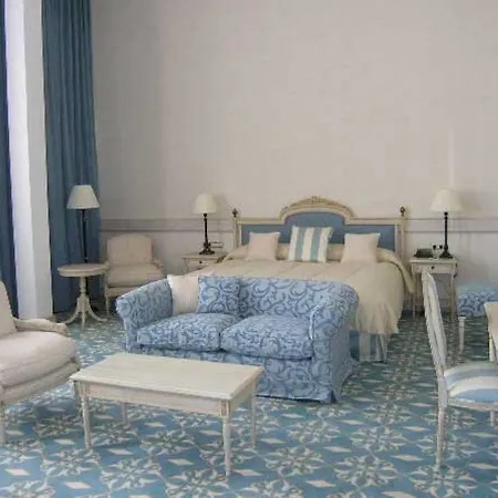 Hotel Eugenia De Montijo, Autograph Collection 5*