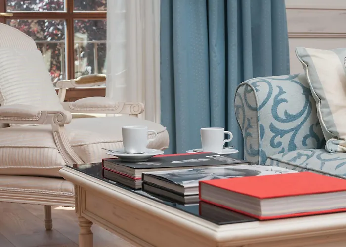 Hotel Eugenia De Montijo, Autograph Collection 5*